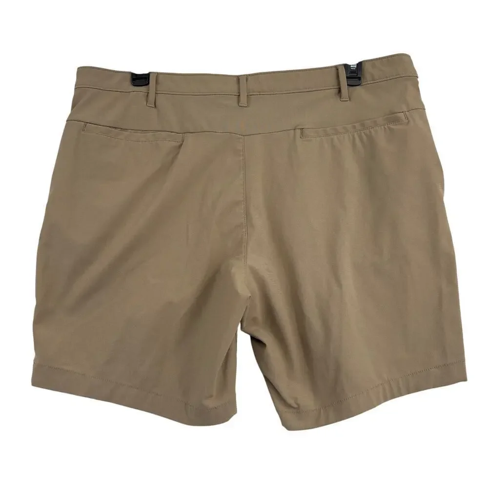 Lands'‎ End Shorts Men's Size 42 Tan Performance Stretch Flat Front Golf Casual